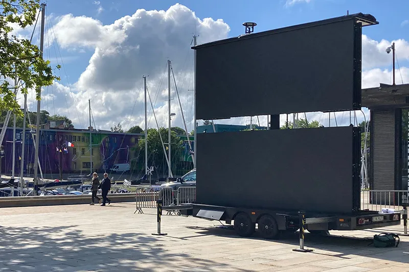 Retransmission de matchs sur une fan zone